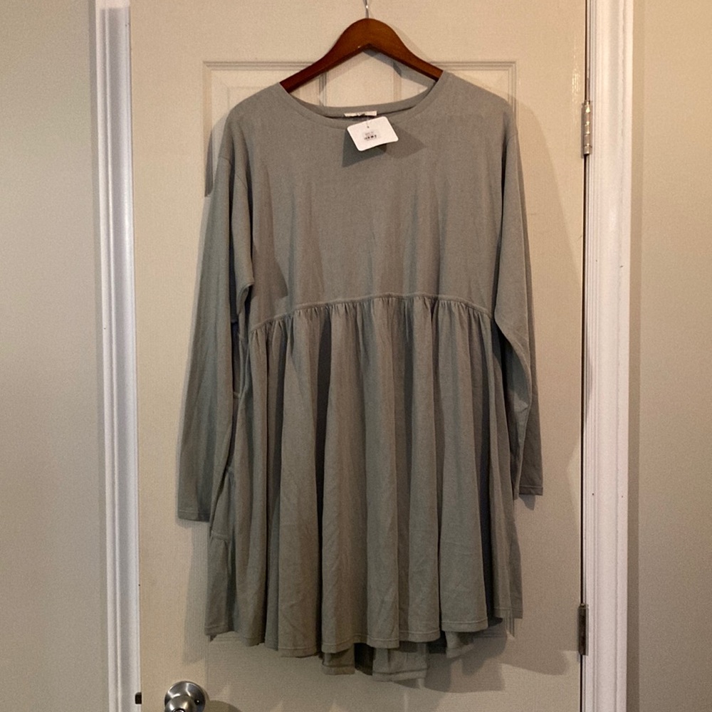 NWT Easel Babydoll Tunic